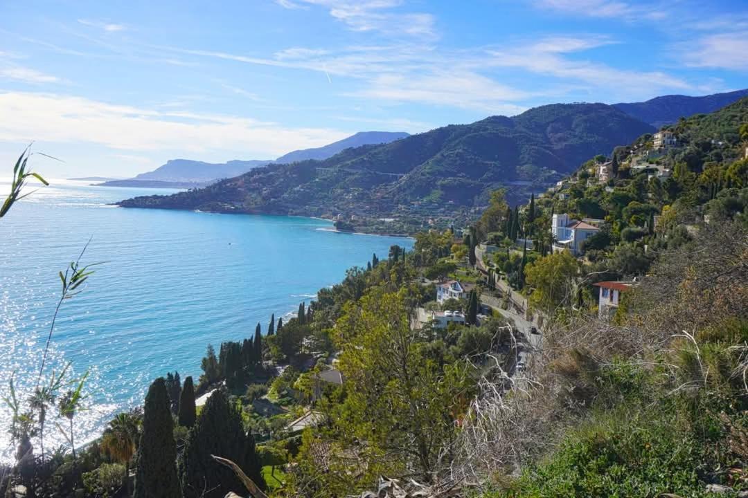 Dolci Risvegli Appartamento Vista Mare Ventimiglia Eksteriør bilde